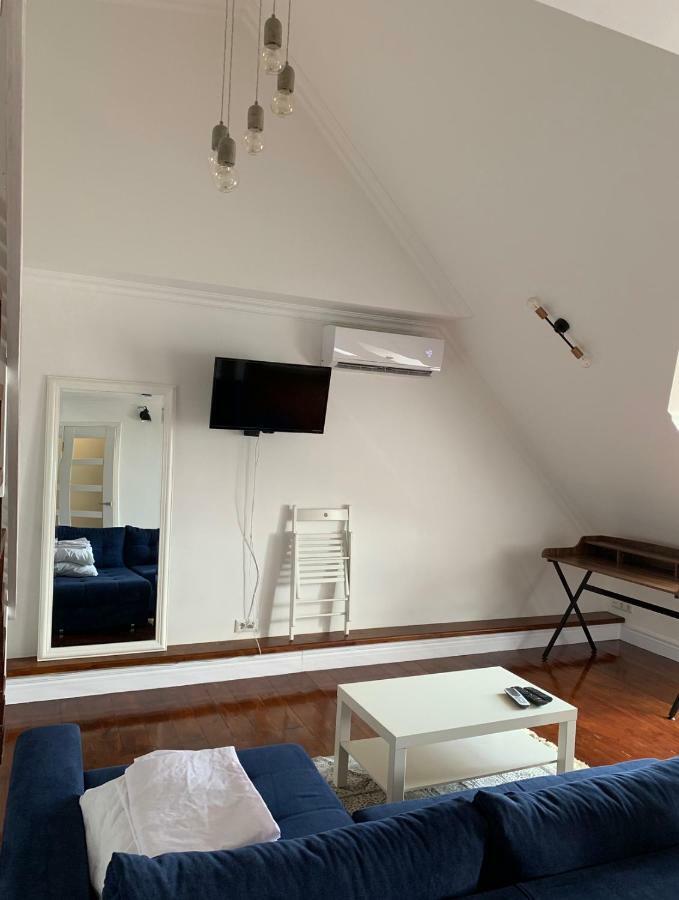Ekaterina Appartment โอเดสซา ภายนอก รูปภาพ